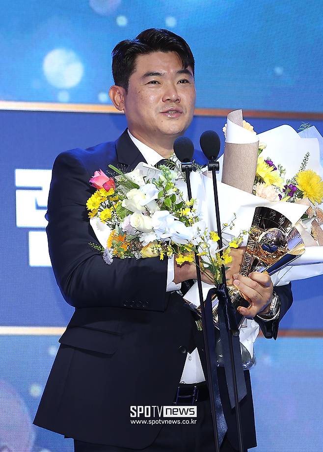 ▲ 계약 당시 나이 문제로 의구심이 있었던 노경은은 자신을 둘러싼 편견을 완벽하게 깨뜨렸다 ⓒ곽혜미 기자