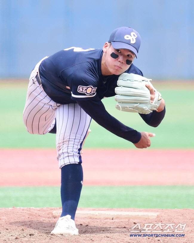 지난해 청룡기에 출전한 서울고 김지우. 스포츠조선DB