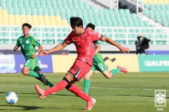 U-23 아시안컵 대표팀 공격수 정재상의 슈팅 장면. 사진[연합뉴스]