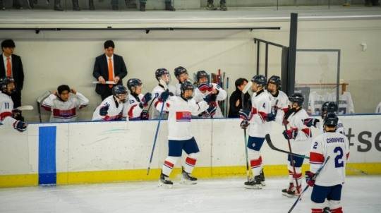 크로아티아전에서 대승한 한국 20세 이하 아이스하키 / 사진=대한아이스하키협회 제공