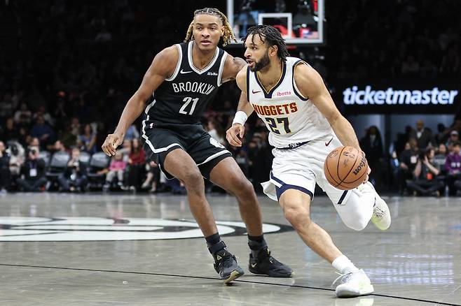 저말 머리가 5일 미국 뉴욕 브루클린의 바클레이스 센터에서 열린 브루클린 네츠와 2025~2026 미국프로농구(NBA) 정규리그 원정 경기에서 돌파를 시도하고 있다.  뉴욕 | Imagn Images연합뉴스