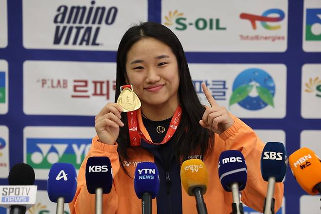 ▲ 배드민턴 소식을 전하는 '배드민턴 블라블라'는 "세계배드민턴연맹(BWF)는 심판이 점수를 업데이트한 뒤부터 '25초 샷 클록'을 적용하는 방안을 시험한다"라고 보도했다. ⓒ연합뉴스