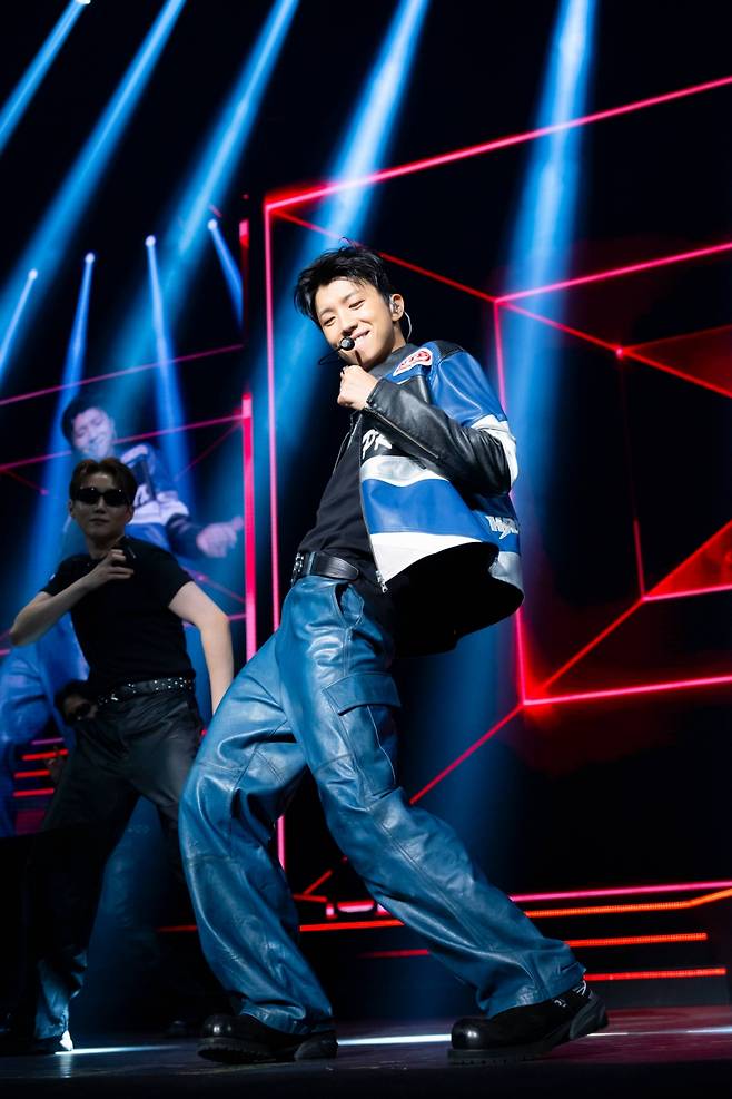 장우영, 日 고베 단독 콘서트 성료..'타고난 춤꾼'