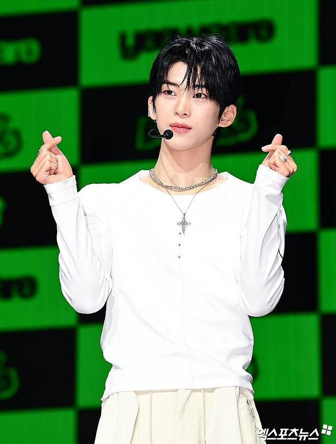 김도훈, 매력적인 미소