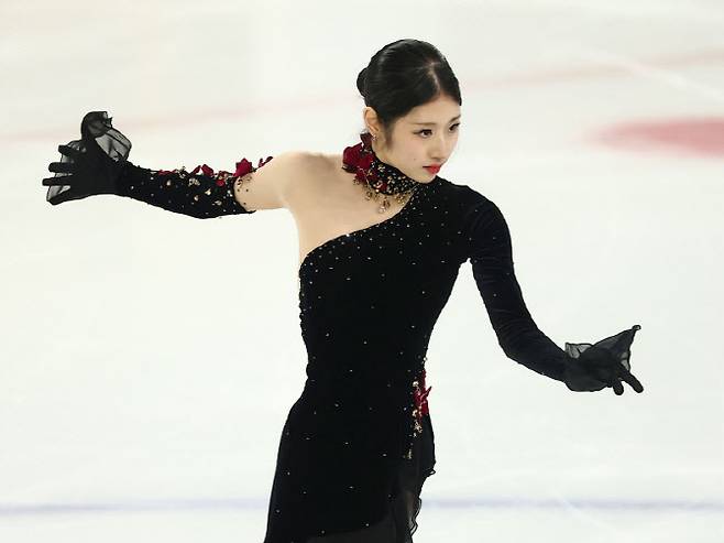 4일 서울 목동아이스링크에서 열린 제80회 전국남녀 피겨스케이팅 종합선수권대회 겸 국가대표 2차 선발전 여자 싱글 프리스케이팅에서 이해인(고려대)이 연기를 펼치고 있다. 사진=연합뉴스