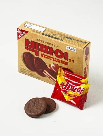 '근본이즘' 트렌드를 반영한 빅파이 패키지.(다이소 웹사이트 갈무리)