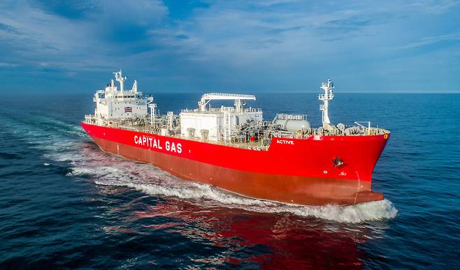 HD현대중공업이 건조한 2만 2000㎥급 LCO₂운반선 '액티브'(ACTIVE)호. (HD현대 제공)