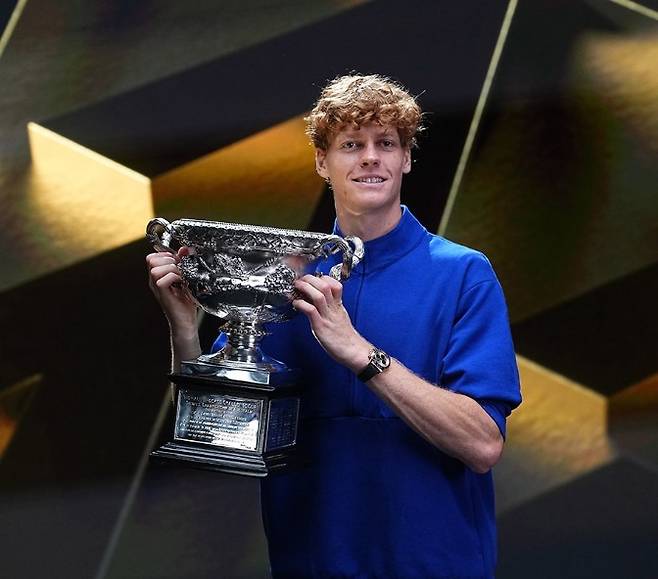 2025 호주오픈 우승자 야닉 시너.