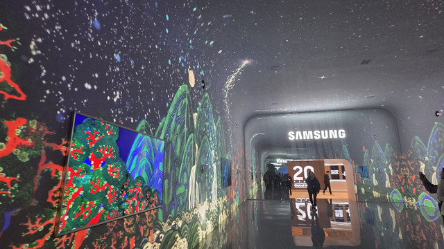 미국 라스베이거스 윈 호텔에 5일(현지시간) 마련된 삼성전자 단독 전시관 입구. 장우진 기자