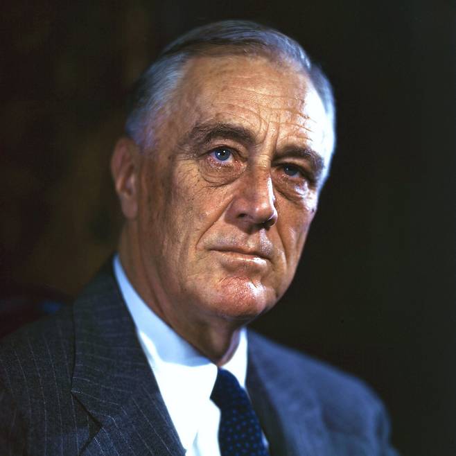 Original color transparency of Franklin Delano Roosevelt taken at 1944 Official Campaign Portrait session by Leon A. Perskie, Hyde Park, New York, August 22, 1944. Gift of Beatrice Perskie Foxman and Dr. Stanley B. Foxman. [WIKIPEDIA]