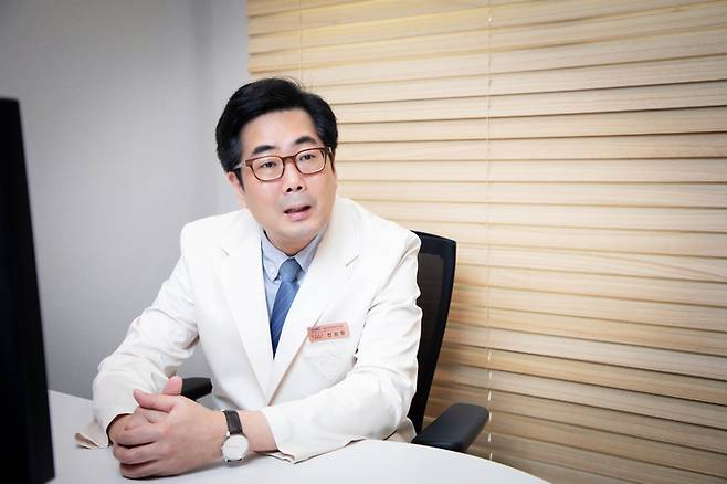 전상원 강북삼성병원 기업정신건강연구소 소장은 “대한민국에 우리 연구소 같은 곳이 더 많아져야 한다. 그래야 직장인들의 마음을 더욱 촘촘하게 돌볼 수 있다”고 말했다. [강북삼성병원]