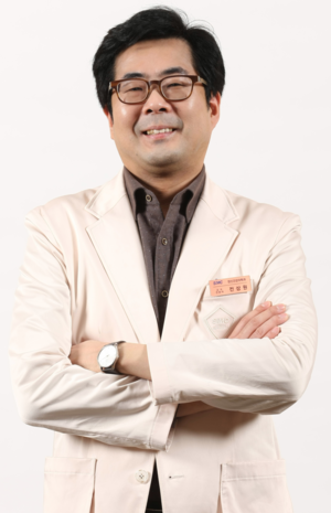 전 소장은 “직급 폐지나 영어 호칭 도입 같은 1차원적 변화로는 조직의 근본적인 체질 개선이 어렵다”며 “방대한 데이터에 기반한 정교한 접근이 필요한 때”라고 강조했다. [강북삼성병원]