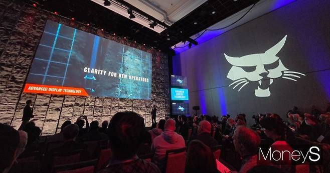 두산밥캣이 5일(현지시각) 미국 라스베이거스 만달라이베이 컨벤션센터에서 프레스컨퍼런스를 진행했다. /사진=최유빈 기자