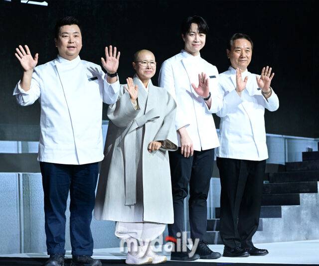 '흑백요리사2'에서 백수저로 나온 유명 셰프들. / 마이데일리 DB