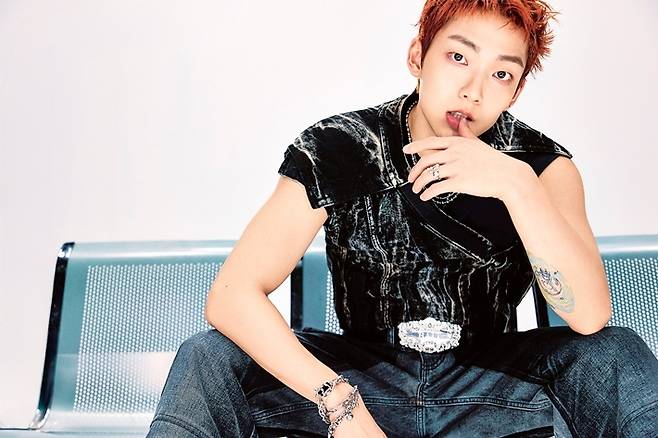 더보이즈 케빈이 1월부터 활동을 재개한다. 원헌드레드 제공