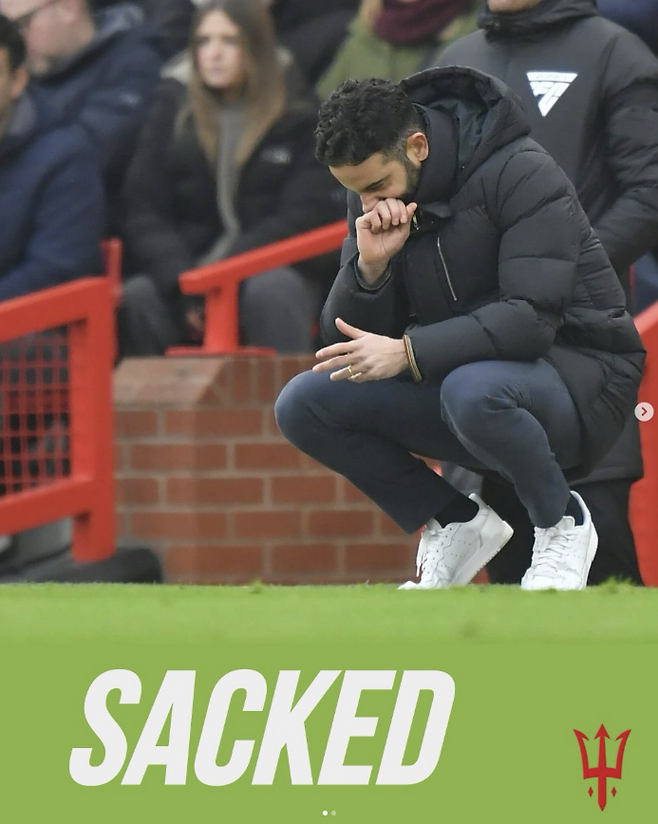 맨체스터 유나이티드(이하 맨유)를 지휘하던 후벵 아모링 감독이 결국 부임 14개월 만에 경질됐다. 맨유는 5일 “아모링 감독이 해고됐다. 그는 더 이상 맨유의 감독이 아니다”라고 발표했다.  맨체스터 유나이티드 인스타그램 캡처