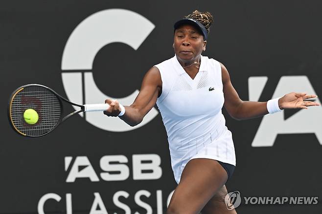 비너스 윌리엄스의 경기 모습.  [AP=연합뉴스]
