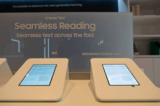 CES 2026에서 삼성디스플레이가 공개한 차세대 폴더블 패널. 사진=삼성디스플레이