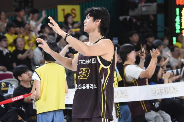 칼 타마요./KBL