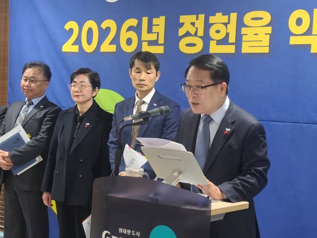 ▲정헌율 전북자치도 익산시장이 7일 "지금의 전북도정에는 세심한 '디테일' 대응이 필요한데 정치인 출신은 이것에 약하다"며 "행정가 출신이 필요한 시점이어서 전북도지사에 출마하게 됐다"고 밝혔다. ⓒ프레시안