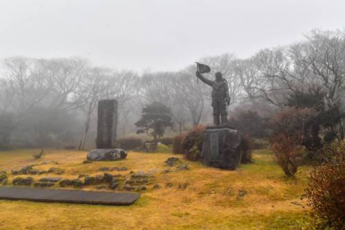 고상돈공원-‘산악계의 전설’을 기리는 고상돈 공원에는 동상과 기념비가 자리하고 있다.제주일보