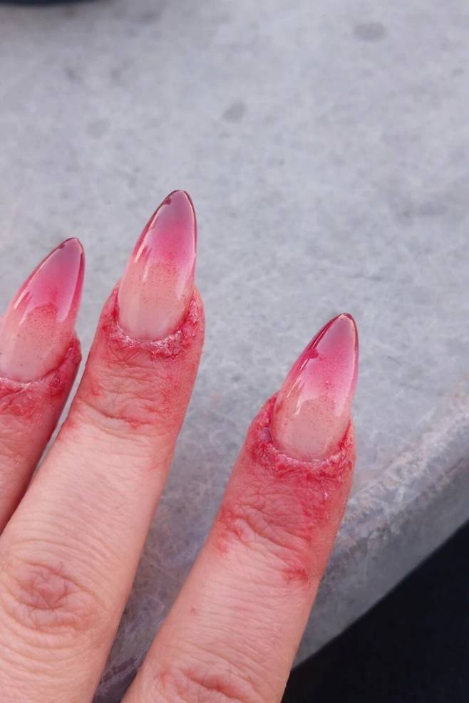 AI로 만들어진 네일 이미지/온라인 캡처