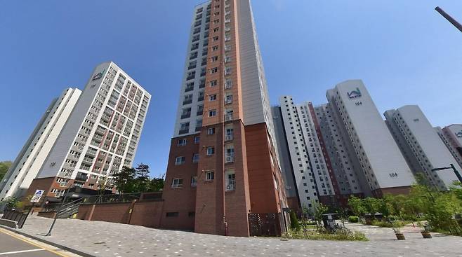 경기 고양시 덕양구 위스테이 지축 아파트. /네이버 로드뷰 캡처