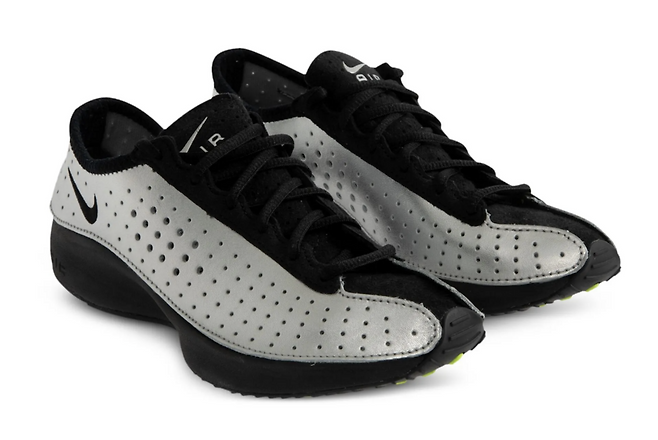 에어 슈퍼플라이 스니커즈