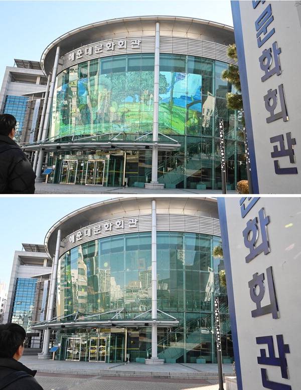 국제신문 취재진이 8일 부산 해운대구의 해운대문화회관을 방문해 영상을 상영하고 있는 외벽 디스플레이를 관찰하고 있다. 디스플레이 영상은 종류와 시간대에 따라 같은 낮이라도 시인성이 판이했다. 위는 비교적 영상 시인성이 높은 반면, 아래는 반대편 건축물이 반사되는 등 영상이 상대적으로 희미하게 보였다.  김성효 선임기자