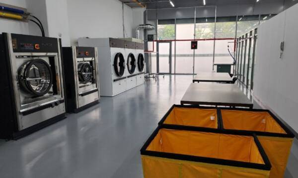 안산 블루밍 세탁소 내부 전경. 경기도 제공