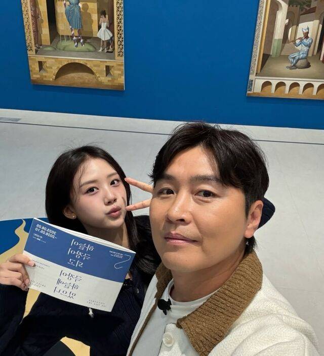 이동국 딸 이재시가 눈길을 사로잡는 비주얼로 화제를 모았다. / 이재시 인스타그램