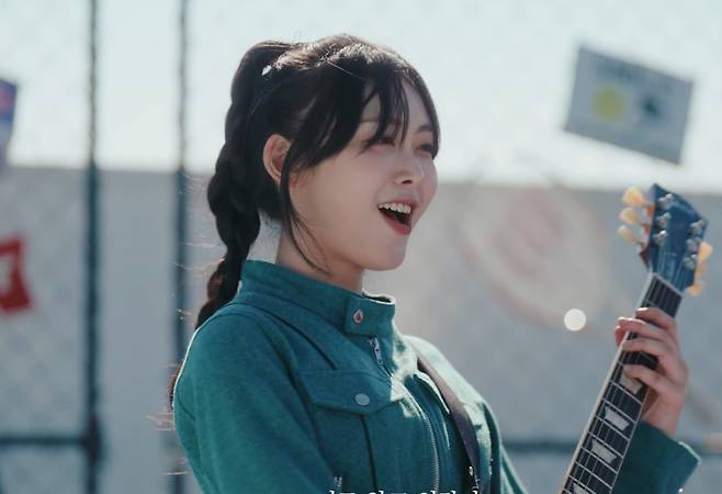 메이플스토리의 ‘Catch your dreams’을 부르는 고추잠자리. [넥슨 공식 유튜브 캡처]