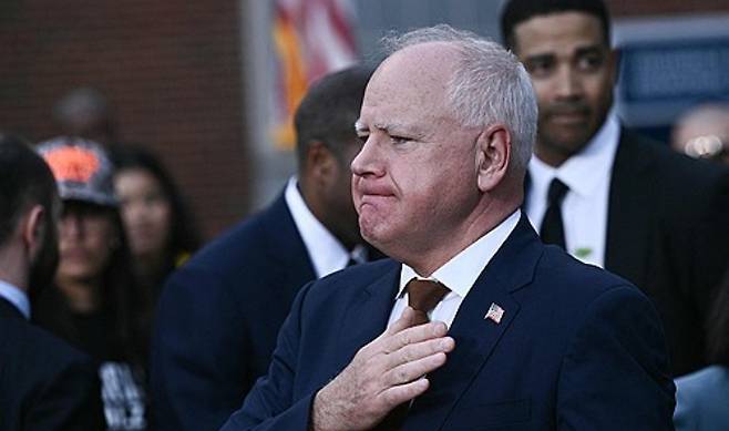 팀 월즈 미네소타 주지사. 연합뉴스