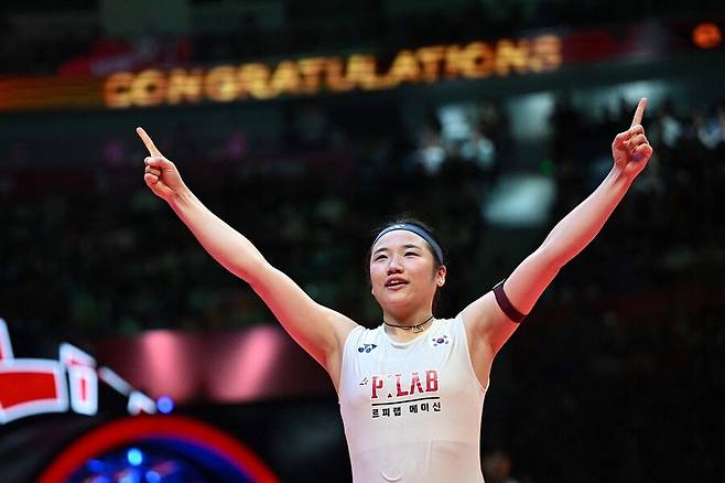 ▲ These overwhelming indicators set by Ahn Se-young in 2025 will remain a sanctuary that no one can dare to surpass for the time being. The golden age of Ahn Se-young, who is rewriting the definition of badminton by erasing the names of legends one by one, has just begun. ⓒ Yonhap News/AFP