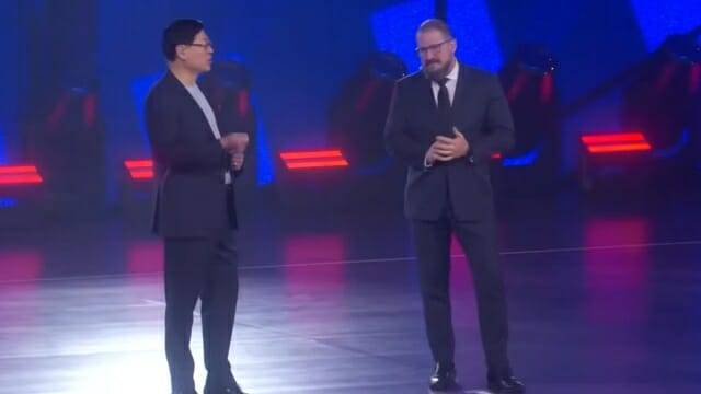 6일(현지시간) 레노버 테크월드 기조연설에 등장한 크리스티아노 아몬 퀄컴 CEO.