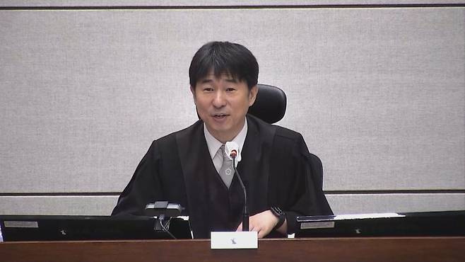 윤석열 前 대통령에 대한 내란 우두머리 사건을 진행하고 있는 지귀연 부장판사