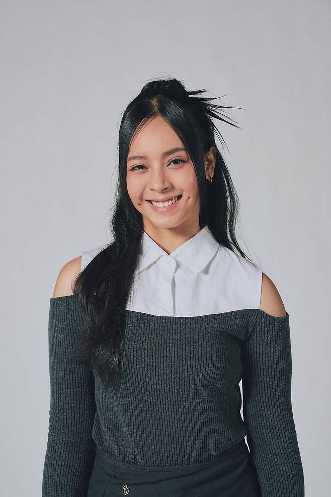 Gwyn Dorado, singer [MUSIC FARM]