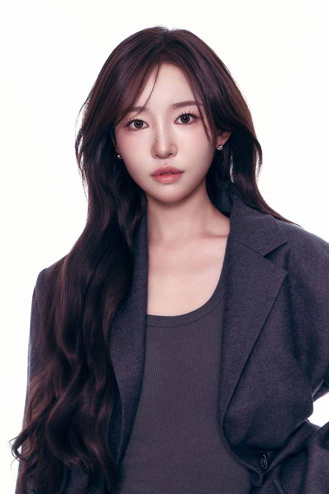 [서울=뉴시스] 김윤이. (사진 = 스마트(SMArt) 제공) 2026.01.09. photo@newsis.com *재판매 및 DB 금지