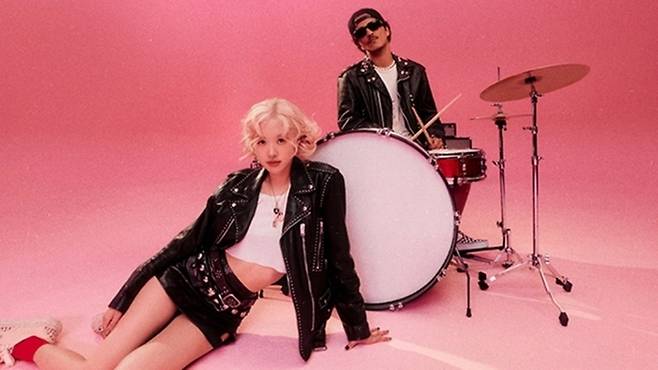 로제 ‘아파트’. 사진|더블랙레이블