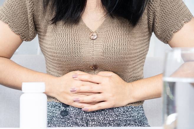 위산 역류는 생활 습관과 밀접하게 관련돼 있다. 게티이미지