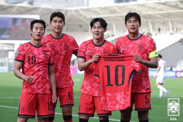이건희(왼쪽부터), 이찬욱, 강성진, 이현용(이상 U23 대표팀). 대한축구협회 제공