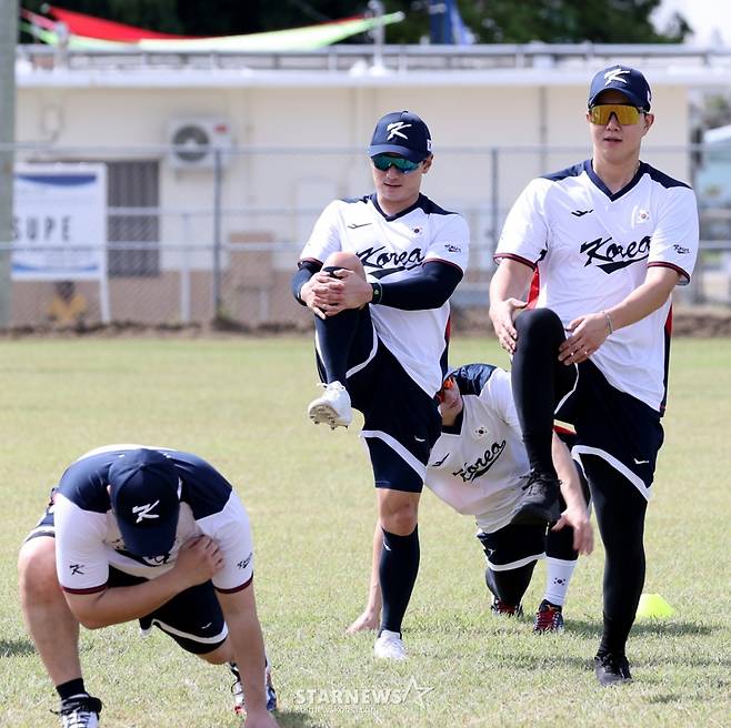 [한번에쓱]야구대표팀 사이판전지훈련 첫날, KBO 대표선수들 다 모으니 이번에는 일낼것 같은 분위기