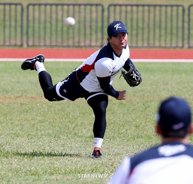 [한번에쓱]야구대표팀 사이판전지훈련 첫날, KBO 대표선수들 다 모으니 이번에는 일낼것 같은 분위기