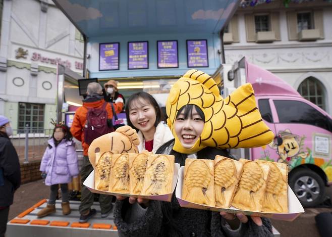 에버랜드, 새해부터 새롭게 론칭한 월간 스페셜 이벤트 '왓에버 시리즈'의 1월 '붕어빵 러쉬' 현장/사진제공=삼성물산