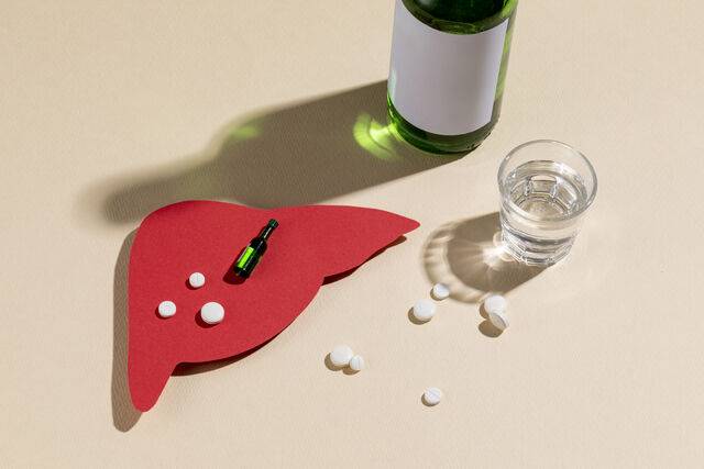 30일 동안 금주를 실천하면 간 기능 회복, 심혈관 질환과 암 위험 감소, 수면 개선 등의 효과가 있는 것으로 나타났다. 사진은 기사의 특정 사실과 관련 없음. 클립아트코리아
