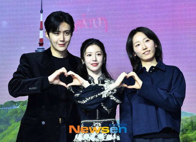 김선호, 홍자매 작가와 시너지 “동화 같은 작품 잘 통역하려”(이사통)