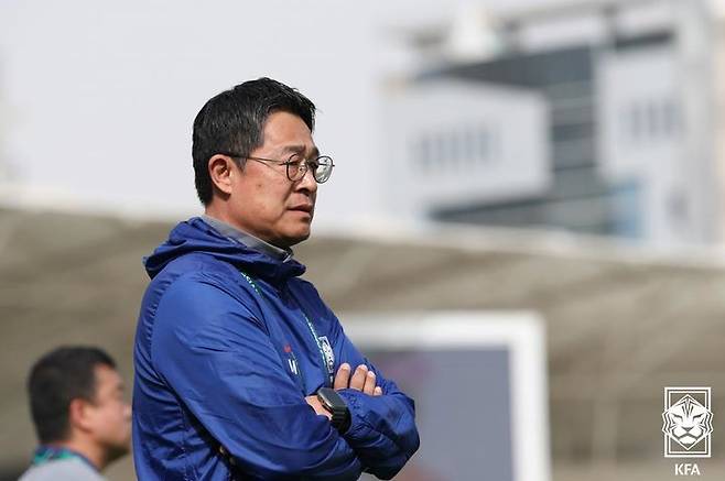 [서울=뉴시스] 한국 남자 23세 이하(U-23) 축구대표팀의 이민성 감독. (사진=대한축구협회 제공)