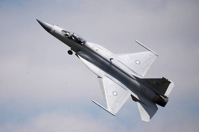 파키스탄의 다목적 전투기 JF-17 선더(thunder). 로이터 연합뉴스 자료사진