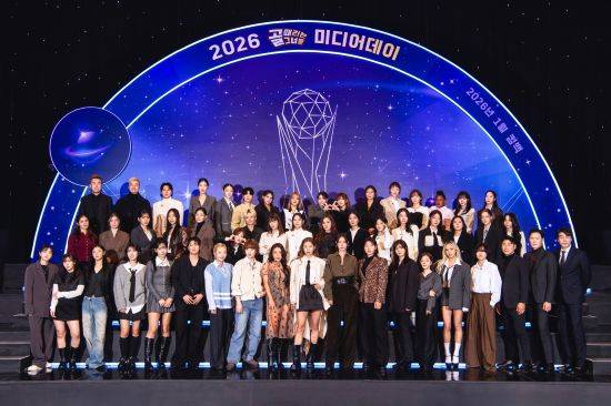 기시감 떨친 '골때녀', 8개팀 새단장 완료… 선수들 '마음의 부상' 없길 [종합]