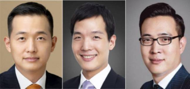 From left: Kim Dong-kwan, vice chairman of Hanwha Solutions; Kim Dong-won, vice chairman of Hanwha Life; and Kim Dong-seon, managing director at Hanwha Hotels & Resorts. [JOONGANG ILBO]